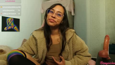 Snapshot of samyonichan chatting on January 7, 2025, 7:20 am Special show on 17 december and 23 UwU online show from January 7, 2025, 7:20 am