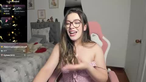 Snapshot of samysweet_8 chatting on November 21, 2025, 6:17 pm Samanta online show from November 21, 2025, 6:17 pm