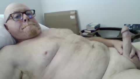 sanager40 online show from December 21, 2025, 3:19 pm