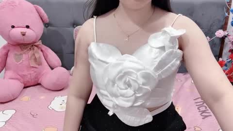 sanami_sian_ online show from April 26, 2026, 1:53 pm