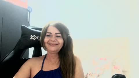 Sanddi  online show from May 22, 2026, 1:35 am