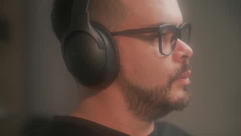 Sanders online show from March 19, 2026, 1:53 am