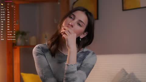 Isabel but you can call me Bella online show from April 24, 2026, 1:52 am