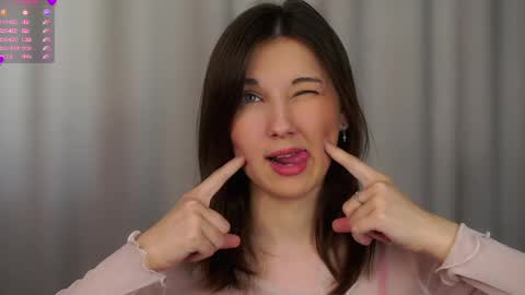 Isabel but you can call me Bella online show from June 2, 2026, 4:36 am