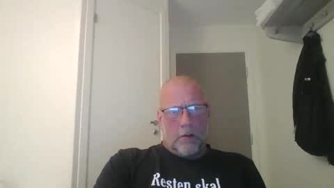 Snapshot of sandnesrune523 chatting on April 21, 2026, 6:12 pm sandnesrune523 online show from April 21, 2026, 6:12 pm