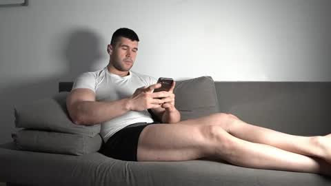 Sandow online show from July 2, 2026, 8:15 pm