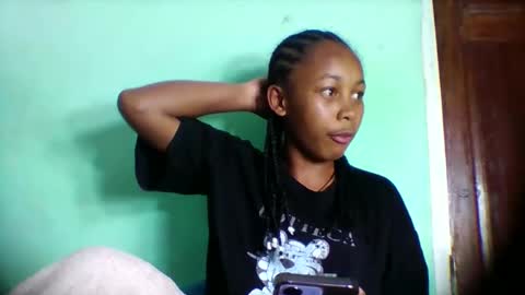 sandra1253099 online show from April 26, 2026, 5:43 pm