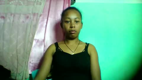 Snapshot of sandra1253099 chatting on May 4, 2026, 7:04 am sandra1253099 online show from May 4, 2026, 7:04 am