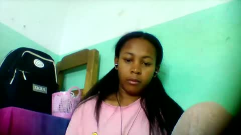 Snapshot of sandra1253099 chatting on June 13, 2026, 7:17 am sandra1253099 online show from June 13, 2026, 7:17 am