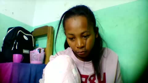 sandra1253099 online show from July 5, 2026, 6:04 pm
