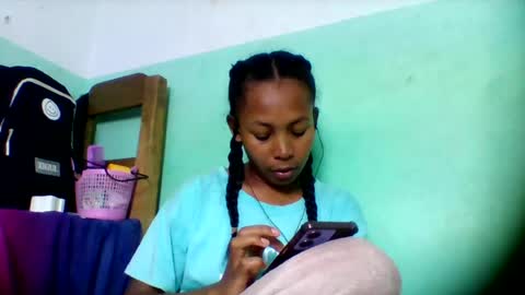 sandra1253099 online show from July 8, 2026, 6:34 pm