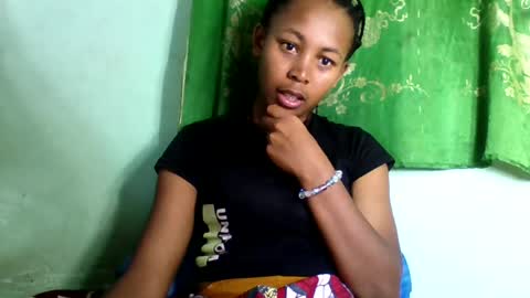 sandra1253099 online show from July 22, 2026, 8:17 am