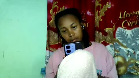 sandra1253099 online show from July 27, 2026, 6:37 pm
