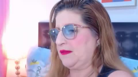 SANDRA online show from November 11, 2025, 11:32 am