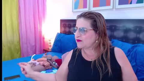 SANDRA online show from March 3, 2026, 11:27 am