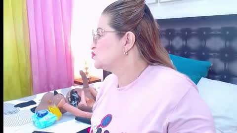 Snapshot of sandra_20_ chatting on May 30, 2026, 11:07 am SANDRA online show from May 30, 2026, 11:07 am