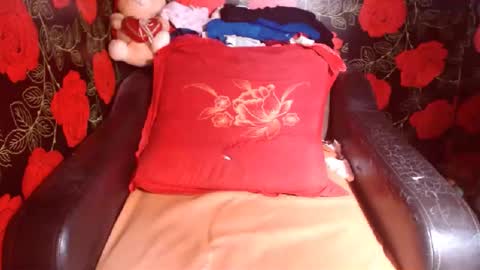 Sandra online show from November 6, 2025, 5:47 pm