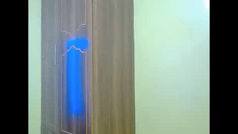 Sandy online show from January 6, 2026, 2:04 am