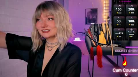 Snapshot of sandralawrence chatting on June 20, 2026, 10:01 pm Schedule uploadedTake a look on NEW showAnd 2 Secret shows this month See youhope often online show from June 20, 2026, 10:01 pm
