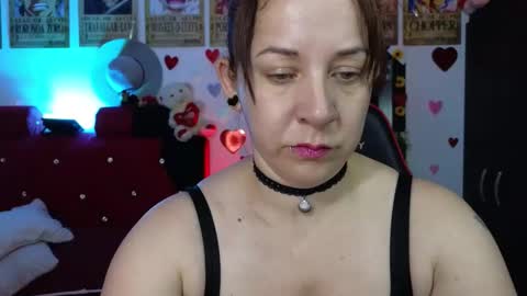 sandraossa online show from February 26, 2026, 7:35 pm