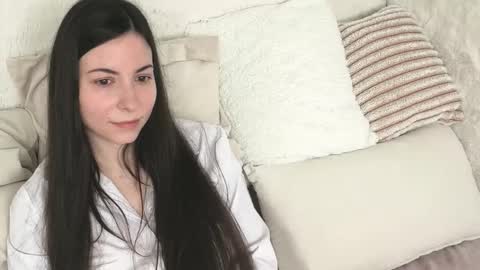 Sandra Schonherz online show from February 14, 2026, 9:28 am