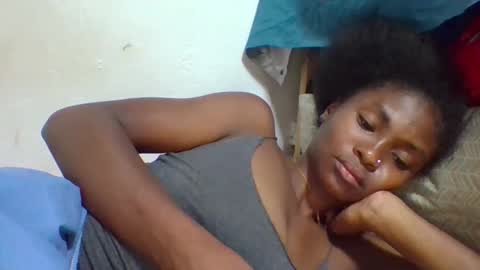 sandricaaa online show from February 3, 2026, 2:32 am