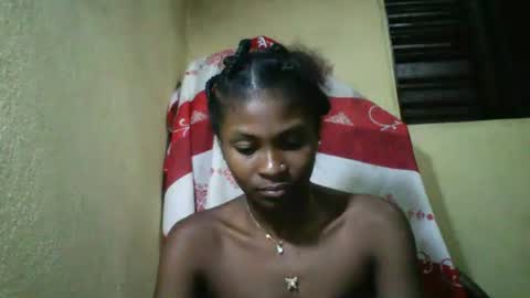 sandricaaa online show from April 30, 2026, 8:57 pm