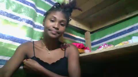 Snapshot of sandricaaa chatting on May 6, 2026, 9:03 am sandricaaa online show from May 6, 2026, 9:03 am