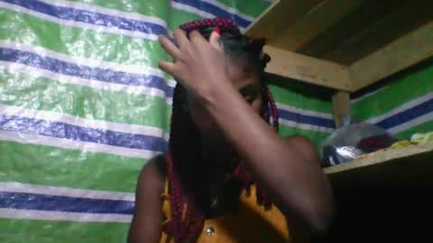 Snapshot of sandricaaa chatting on May 17, 2026, 7:10 pm sandricaaa online show from May 17, 2026, 7:10 pm