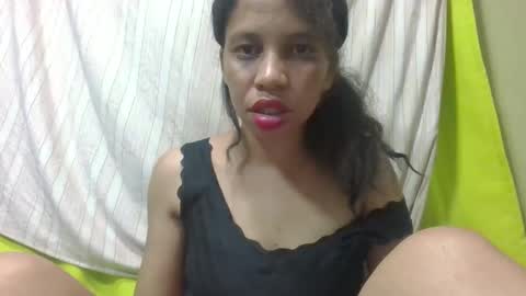 sandrinah788632 online show from November 5, 2025, 4:18 pm