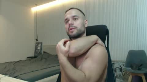 DeAlex online show from September 21, 2025, 9:55 am