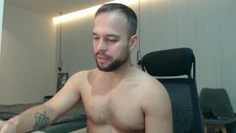 DeAlex online show from October 6, 2025, 9:51 am