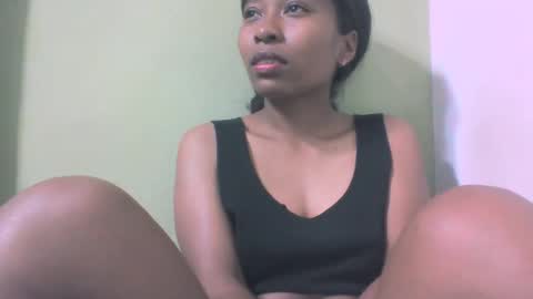 sandy735579 online show from October 25, 2025, 8:55 am