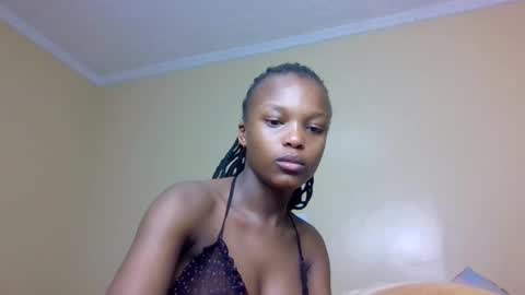 sandy online show from October 28, 2025, 12:25 am