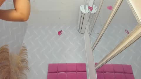 Snapshot of sandy_rivas chatting on March 9, 2025, 12:31 pm SAM online show from March 9, 2025, 12:31 pm