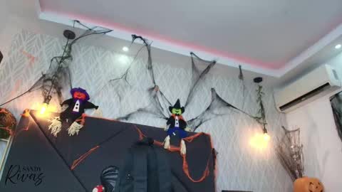 Snapshot of sandy_rivas chatting on November 3, 2025, 12:06 pm SAM online show from November 3, 2025, 12:06 pm