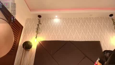 Snapshot of sandy_rivas chatting on November 26, 2025, 12:06 pm SAM online show from November 26, 2025, 12:06 pm