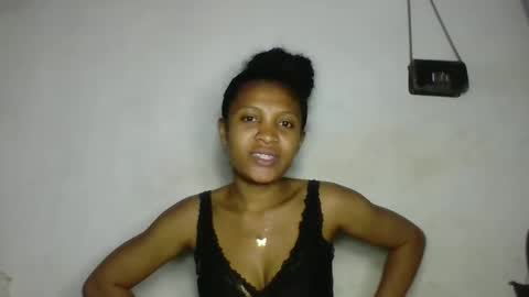 Snapshot of sanelie09 chatting on October 17, 2025, 6:32 pm sanelie09 online show from October 17, 2025, 6:32 pm