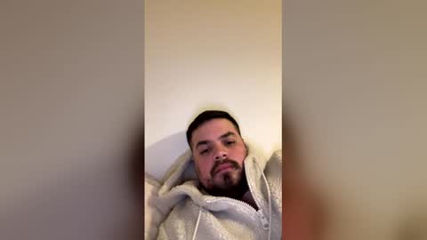 Snapshot of saneq120996 chatting on December 17, 2025, 4:07 am saneq120996 online show from December 17, 2025, 4:07 am