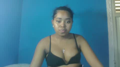 saniazzhh online show from March 7, 2026, 12:46 pm