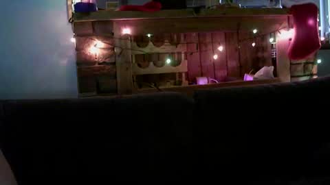 Snapshot of sanroom chatting on December 8, 2024, 12:52 pm sanroom online show from December 8, 2024, 12:52 pm