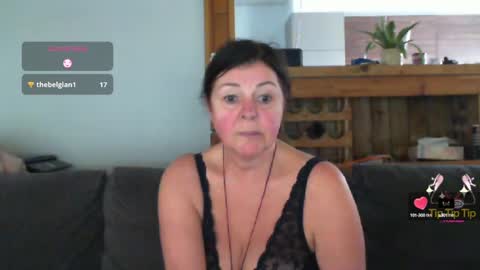 Snapshot of sanroom chatting on February 26, 2025, 3:41 pm sanroom online show from February 26, 2025, 3:41 pm