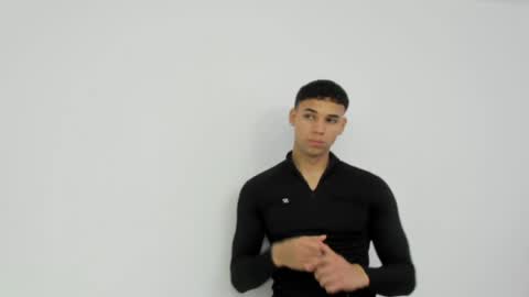 Snapshot of santana_maximo chatting on May 23, 2026, 3:05 pm Maximo Santana online show from May 23, 2026, 3:05 pm