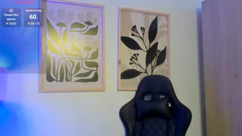 Snapshot of santana_maximo chatting on June 9, 2026, 8:20 pm Maximo Santana online show from June 9, 2026, 8:20 pm