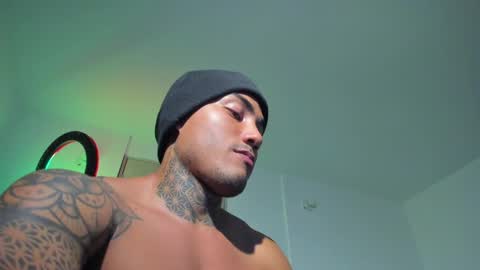 Santi Ferrer online show from April 29, 2026, 3:10 am