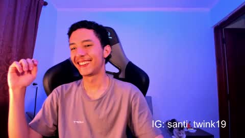 Snapshot of santi_twink19 chatting on December 12, 2024, 6:14 am santi_twink19 online show from December 12, 2024, 6:14 am