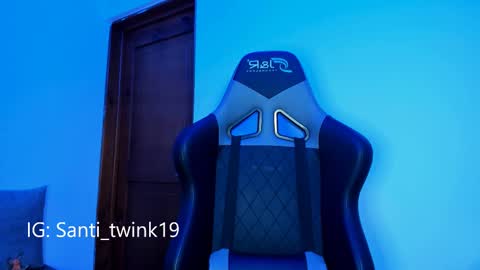 Snapshot of santi_twink19 chatting on February 11, 2025, 7:05 pm santi_twink19 online show from February 11, 2025, 7:05 pm