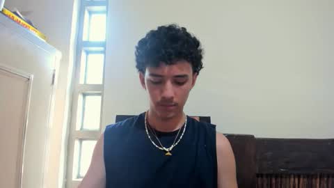 Snapshot of santi_twink19 chatting on October 6, 2025, 9:34 pm santi_twink19 online show from October 6, 2025, 9:34 pm