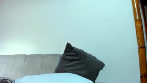 Snapshot of santi_twink19 chatting on June 14, 2026, 11:34 am santi_twink19 online show from June 14, 2026, 11:34 am