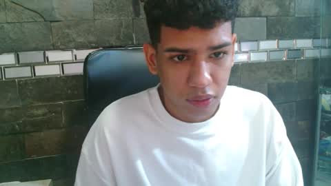 santi online show from November 6, 2025, 11:04 pm